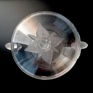 Vintage Mikasa Walther Glas Rose Satiniert 6”Bowl with Lid Satin Rose Handles